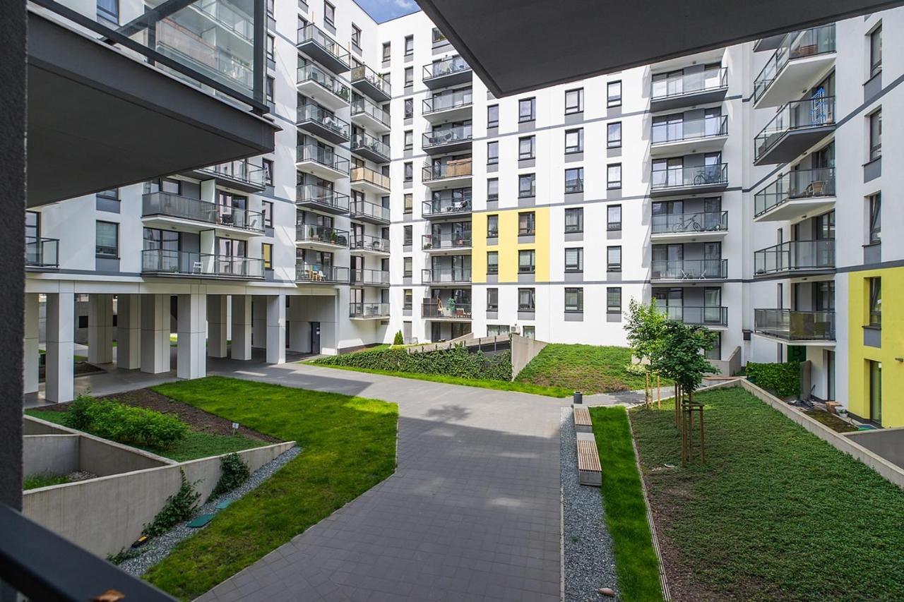 Wola Luxe Apartment Warsaw Exterior photo